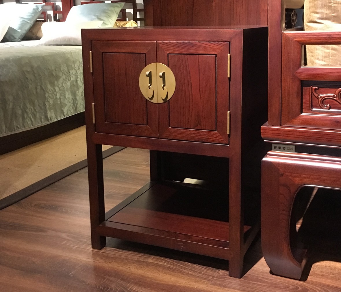 祥华坊家具 XJD-XG01619型号二门架格角柜 中式古典实木家具