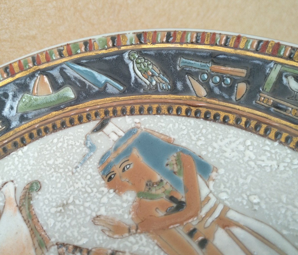 大峡谷 圆盘 瓷器摆件 陶瓷材质 工艺品 客厅摆件 细节