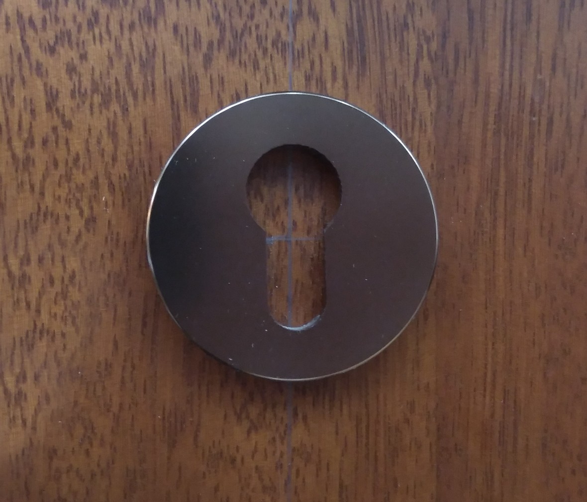 晾霸五金 米开朗72-65NB咖啡型号门锁 铝合金材质 优质门锁 细节