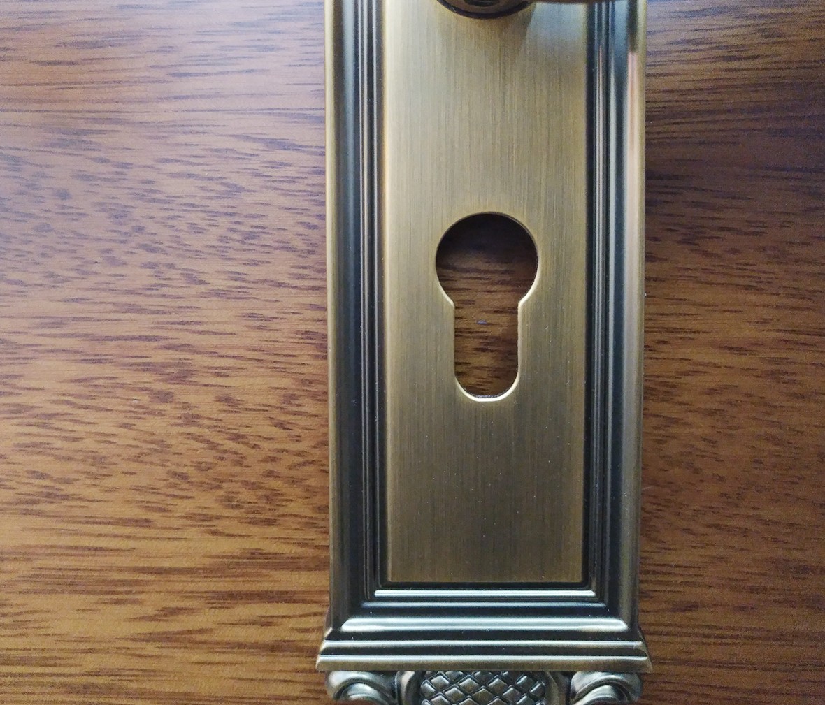 晾霸五金 米开朗5536-10AC型号门锁 锌合金材质 优质门锁 情景 细节