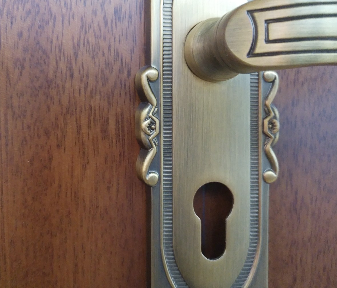 晾霸五金 米开朗5858-921AC型号门锁 锌合金材质 优质门锁 情景 细节