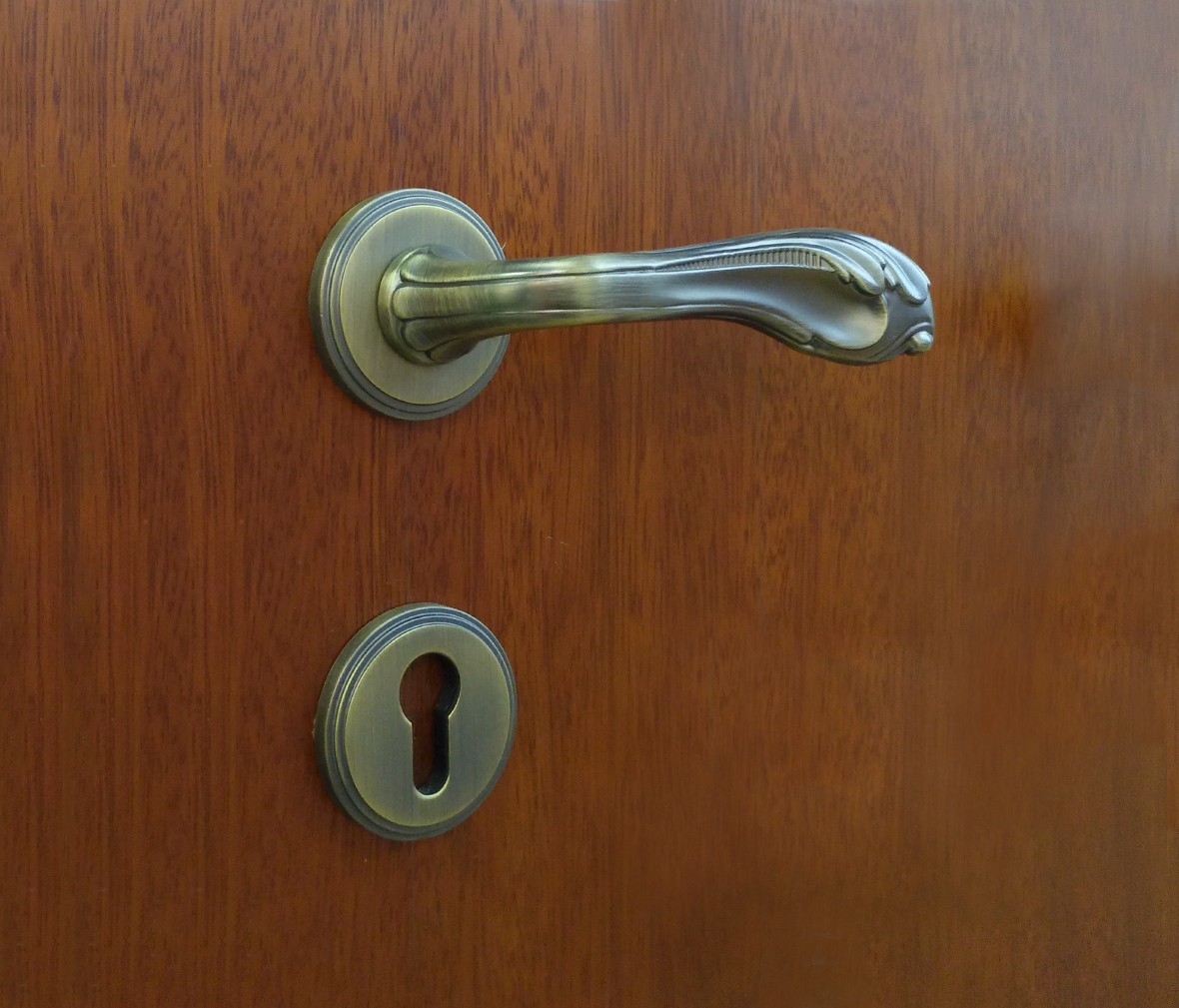 晾霸五金 米开朗705-555MAB型号门锁 锌合金材质 优质门锁 情景 细节