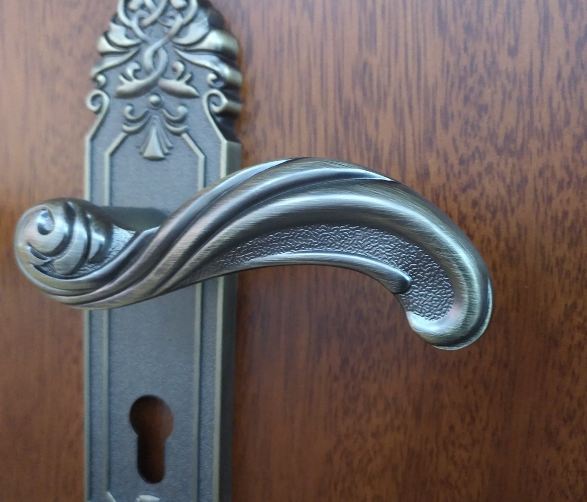晾霸五金 米开朗580793MAB型号门锁 锌合金材质 优质门锁 情景 细节