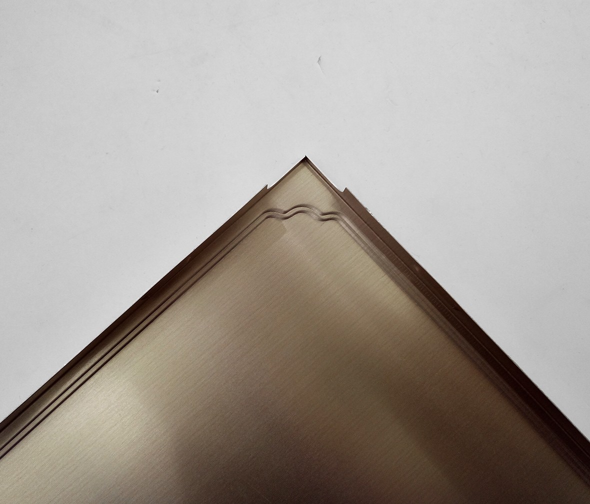 美的吊顶 白云石型号铝扣板吊顶 优质铝镁合金抗油污铝扣板 商品细节