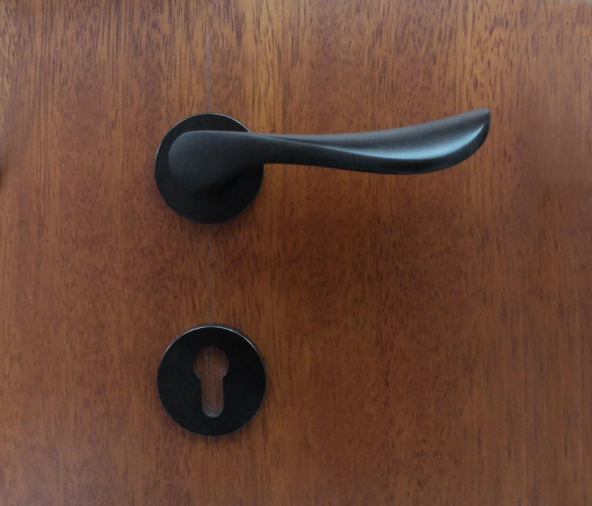 晾霸五金 米开朗72-82NB黑型号门锁 铝合金材质 优质门锁 实拍