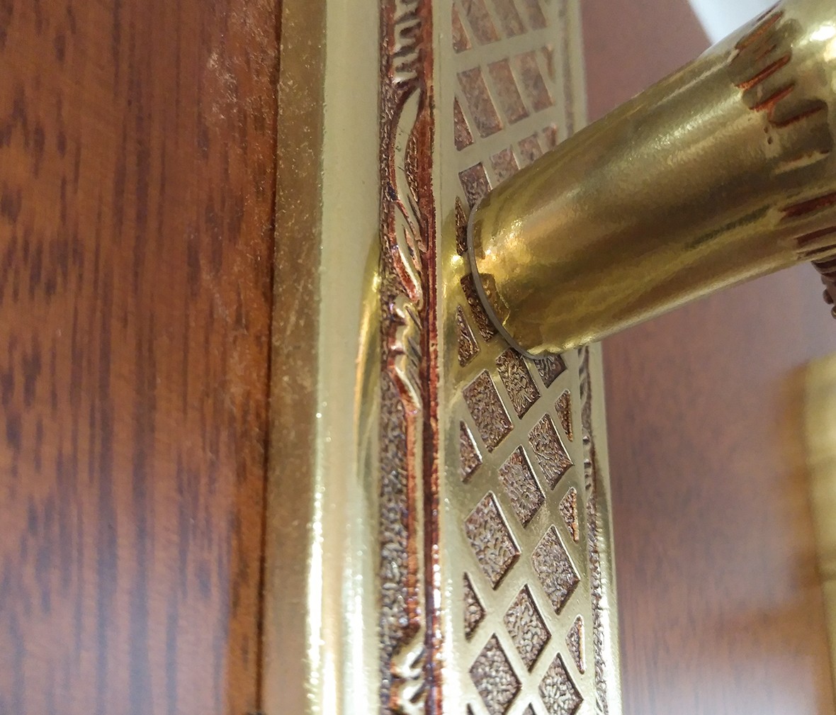 晾霸五金 米开朗821-23欧洲金型号门锁 铜材质 优质门锁 情景细节