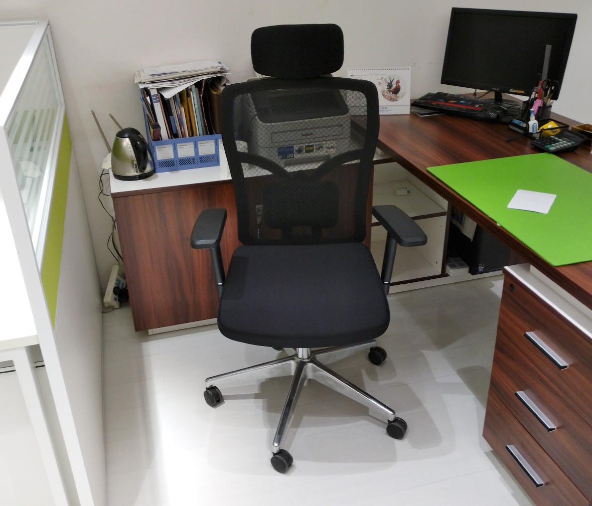 华澳 HAYZ-13型号办公椅 现代简约铝合金框架网布椅子 情景细节实拍
