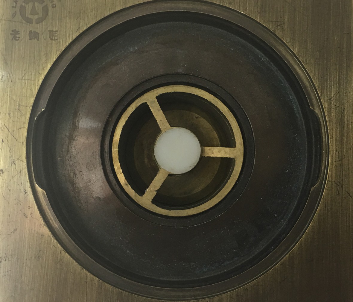 ABB 老铜匠GD20181AXX型号地漏 铜材质 卫生间浴室防臭地漏 细节展示